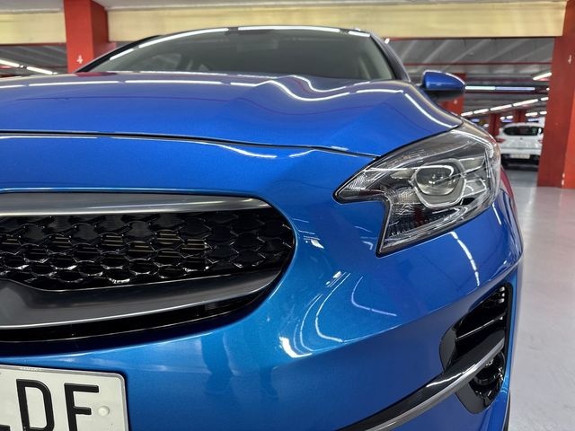 KiaXCeed 1.0 T-GDi Drive 88 kW (120 CV) Vehículo usado en Barcelona - 23
