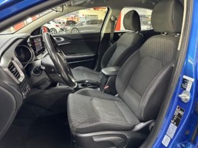 Kia XCeed 1.0 T-GDi Drive 88 kW (120 CV) Kia XCeed 1.0 T-GDi Drive 88 kW (120 CV)