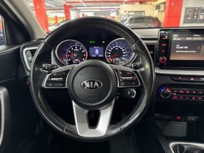 Kia XCeed 1.0 T-GDi Drive 88 kW (120 CV) Kia XCeed 1.0 T-GDi Drive 88 kW (120 CV)