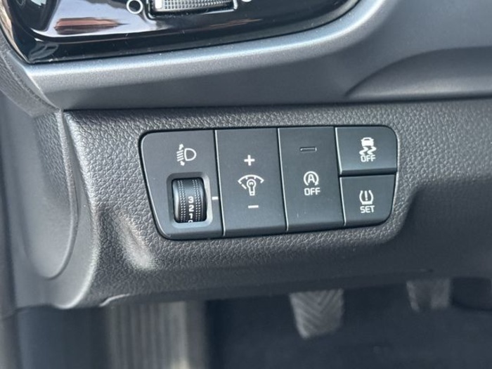 KiaStonic 1.2 DPi Drive 62 kW (84 CV) Vehículo usado en Barcelona - 14 KiaStonic 1.2 DPi Drive 62 kW (84 CV) Vehículo usado en Barcelona - 14