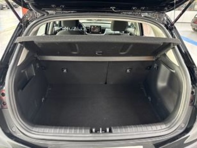 Kia Stonic 1.0 T-GDi MHEV Business 74 kW (100 CV) Kia Stonic 1.0 T-GDi MHEV Business 74 kW (100 CV)