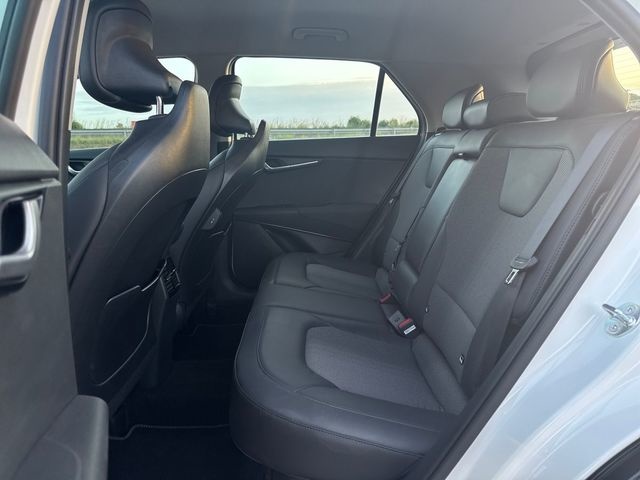 KiaNiro 1.6 GDi HEV Drive 95 kW (129 CV) Vehículo usado en Barcelona - 9