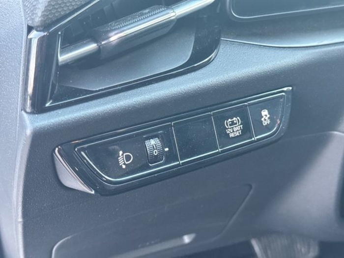 KiaNiro 1.6 GDi HEV Drive 95 kW (129 CV) Vehículo usado en Barcelona - 15 KiaNiro 1.6 GDi HEV Drive 95 kW (129 CV) Vehículo usado en Barcelona - 15