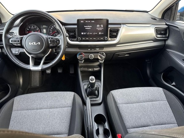 KiaStonic 1.0 T-GDi MHEV iMT Concept 74 kW (100 CV) Vehículo usado en Barcelona - 11