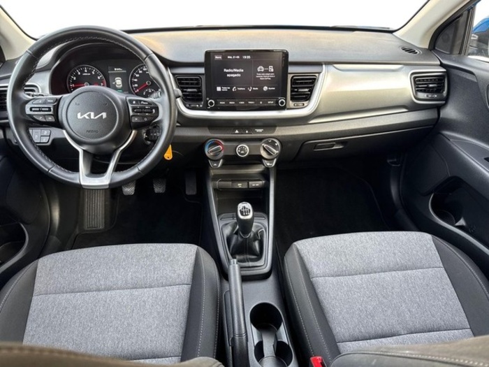 KiaStonic 1.0 T-GDi MHEV iMT Concept 74 kW (100 CV) Vehículo usado en Barcelona - 11 KiaStonic 1.0 T-GDi MHEV iMT Concept 74 kW (100 CV) Vehículo usado en Barcelona - 11