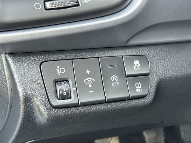 KiaStonic 1.0 T-GDi MHEV iMT Concept 74 kW (100 CV) Vehículo usado en Barcelona - 14