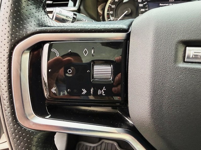 Land RoverRange Rover Velar D240 I4 Standard 4WD Auto 150 kW (204 CV) Vehículo usado en Barcelona - 17