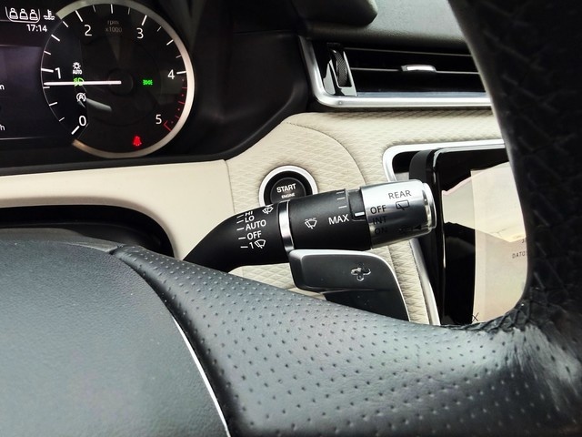 Land RoverRange Rover Velar D240 I4 Standard 4WD Auto 150 kW (204 CV) Vehículo usado en Barcelona - 19