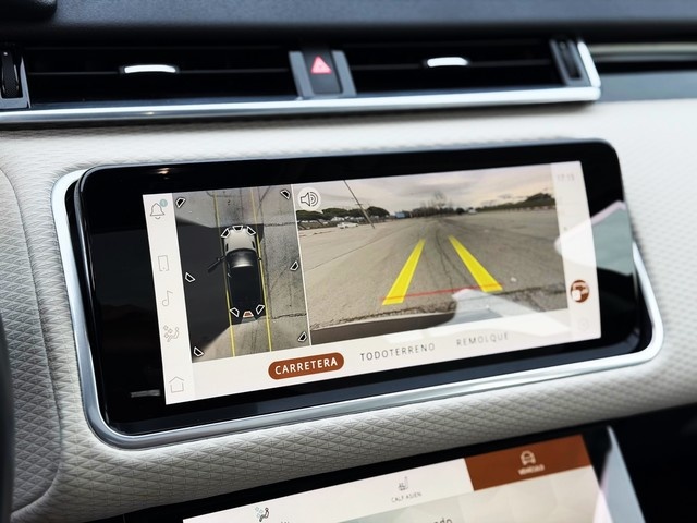Land RoverRange Rover Velar D240 I4 Standard 4WD Auto 150 kW (204 CV) Vehículo usado en Barcelona - 22
