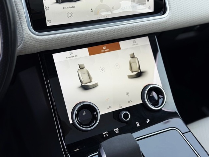 Land RoverRange Rover Velar D240 I4 Standard 4WD Auto 150 kW (204 CV) Vehículo usado en Barcelona - 26 Land RoverRange Rover Velar D240 I4 Standard 4WD Auto 150 kW (204 CV) Vehículo usado en Barcelona - 26