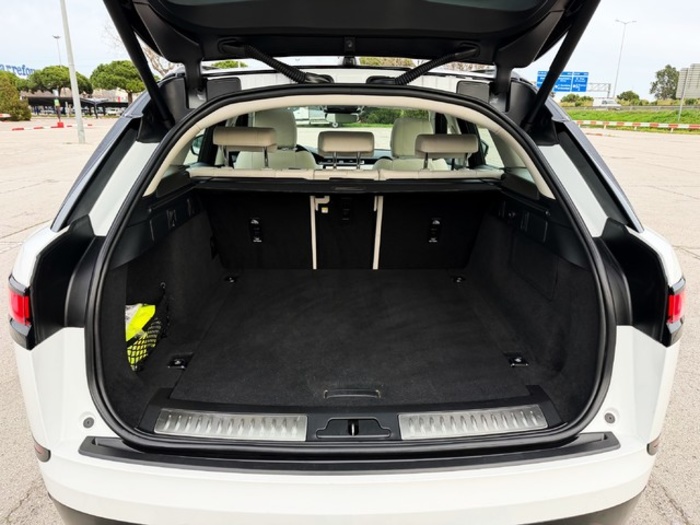 Land RoverRange Rover Velar D240 I4 Standard 4WD Auto 150 kW (204 CV) Vehículo usado en Barcelona - 31 Land RoverRange Rover Velar D240 I4 Standard 4WD Auto 150 kW (204 CV) Vehículo usado en Barcelona - 31