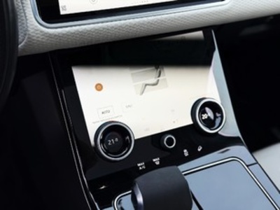 Land Rover Range Rover Velar D240 I4 Standard 4WD Auto 150 kW (204 CV) Land Rover Range Rover Velar D240 I4 Standard 4WD Auto 150 kW (204 CV)