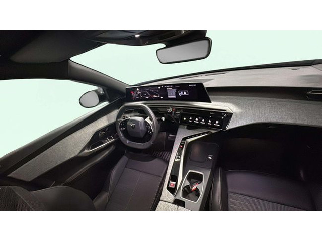 Peugeot3008 Allure Hybrid eDCS6 100 kW (136 CV) Vehículo usado en Barcelona - 11