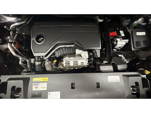 Peugeot 3008 Allure Hybrid eDCS6 100 kW (136 CV)