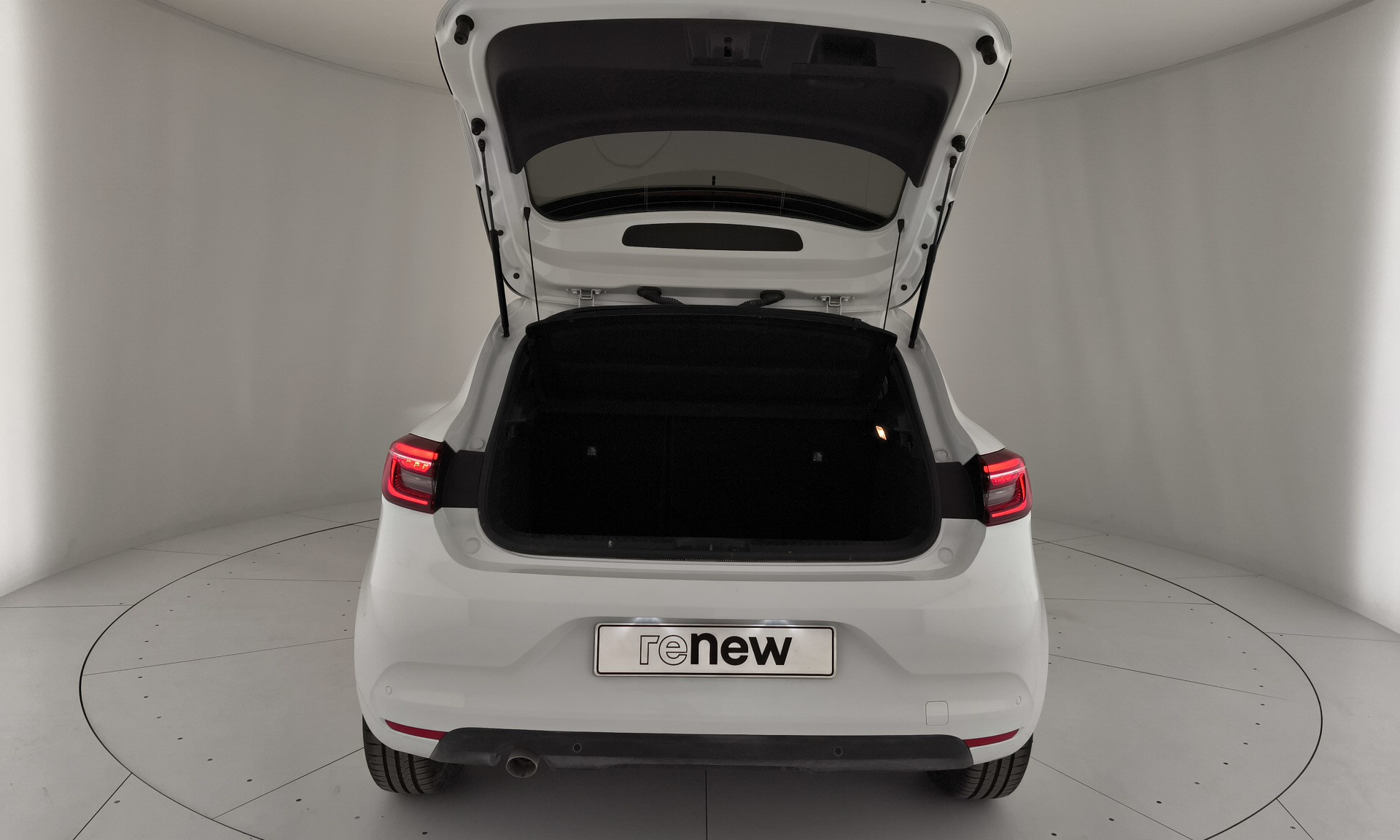 Renault Clio Evolution TCe	74 kW (100 CV) GLP - 10