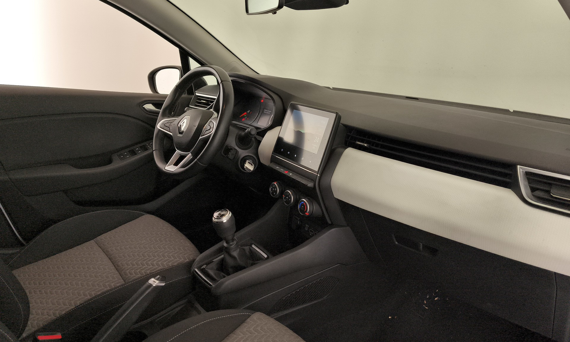 Renault Clio Evolution TCe	74 kW (100 CV) GLP - 15