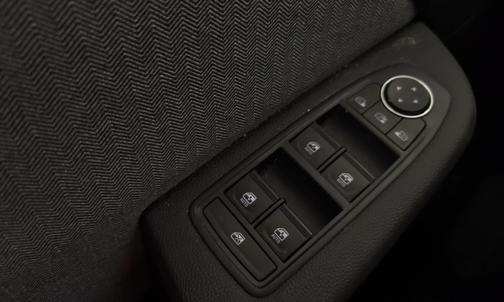 Renault Clio Techno E-Tech full Híbrido 105 kW (143 CV) - 25