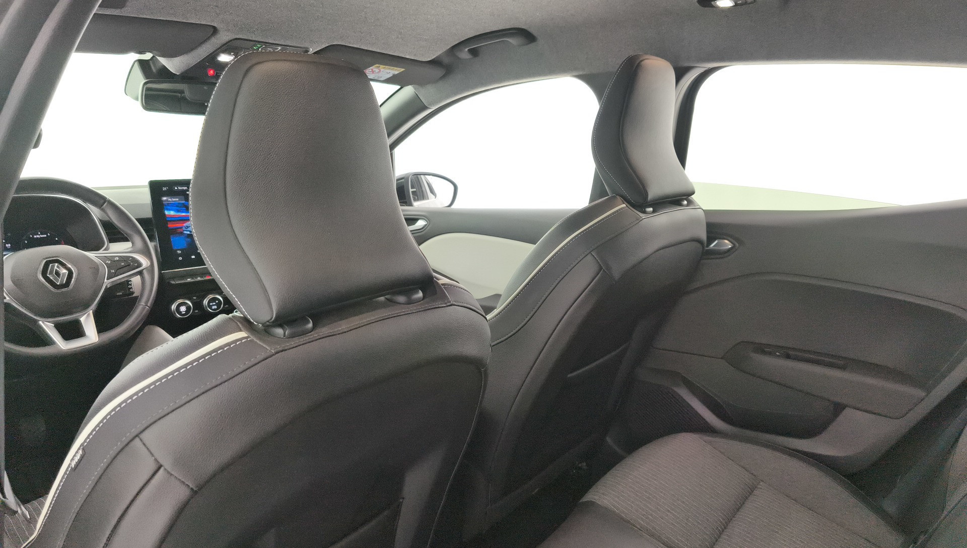 Renault Clio Techno TCe 103 kW (140 CV) - 14