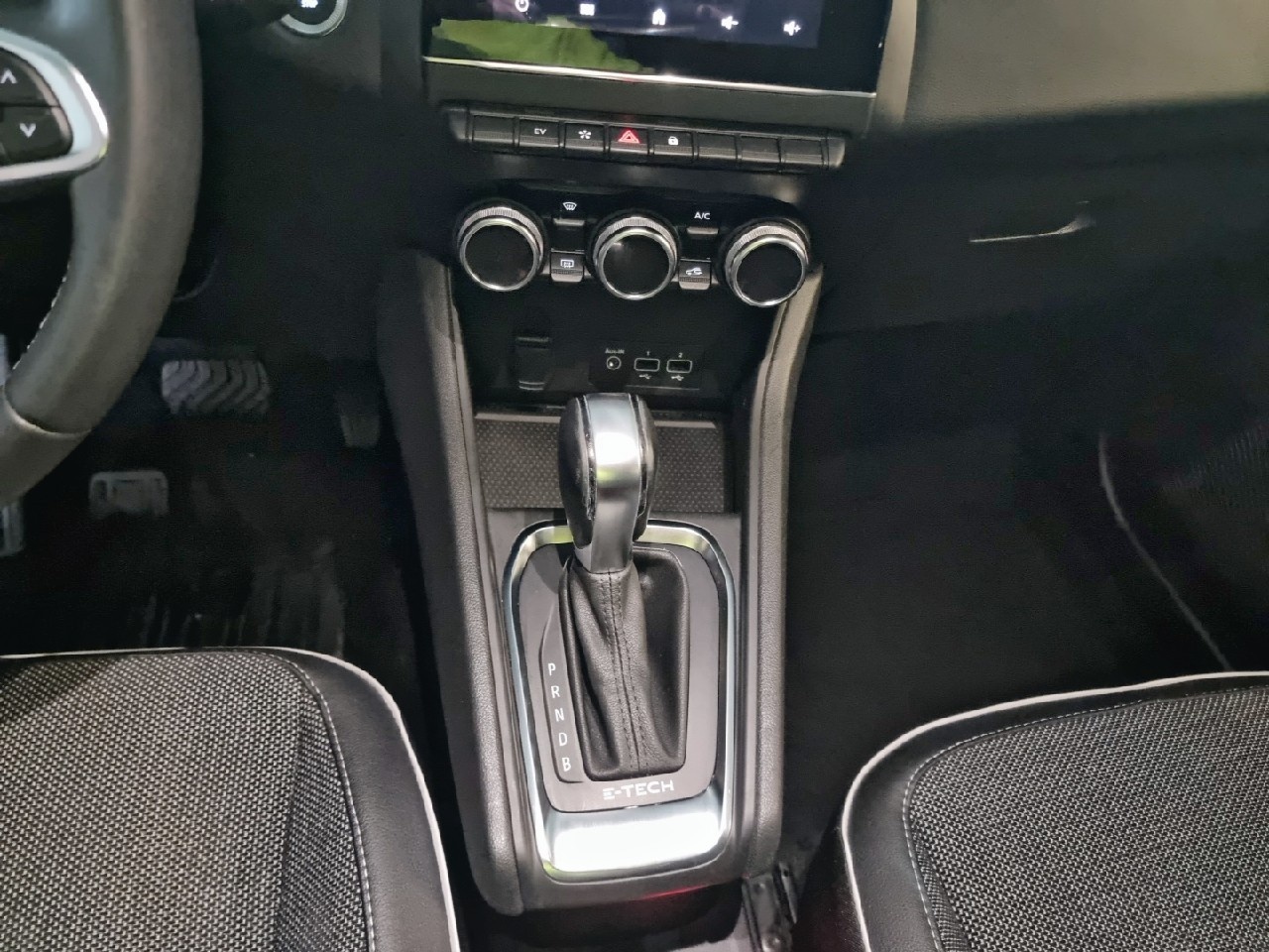 Renault Captur Techno Fast Track E-Tech híbrido 107 kW (145 CV) - 7