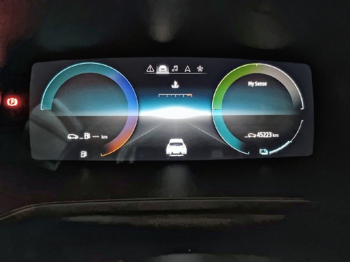 Renault Captur Techno Fast Track E-Tech híbrido 107 kW (145 CV) - 8 Renault Captur Techno Fast Track E-Tech híbrido 107 kW (145 CV) - 8