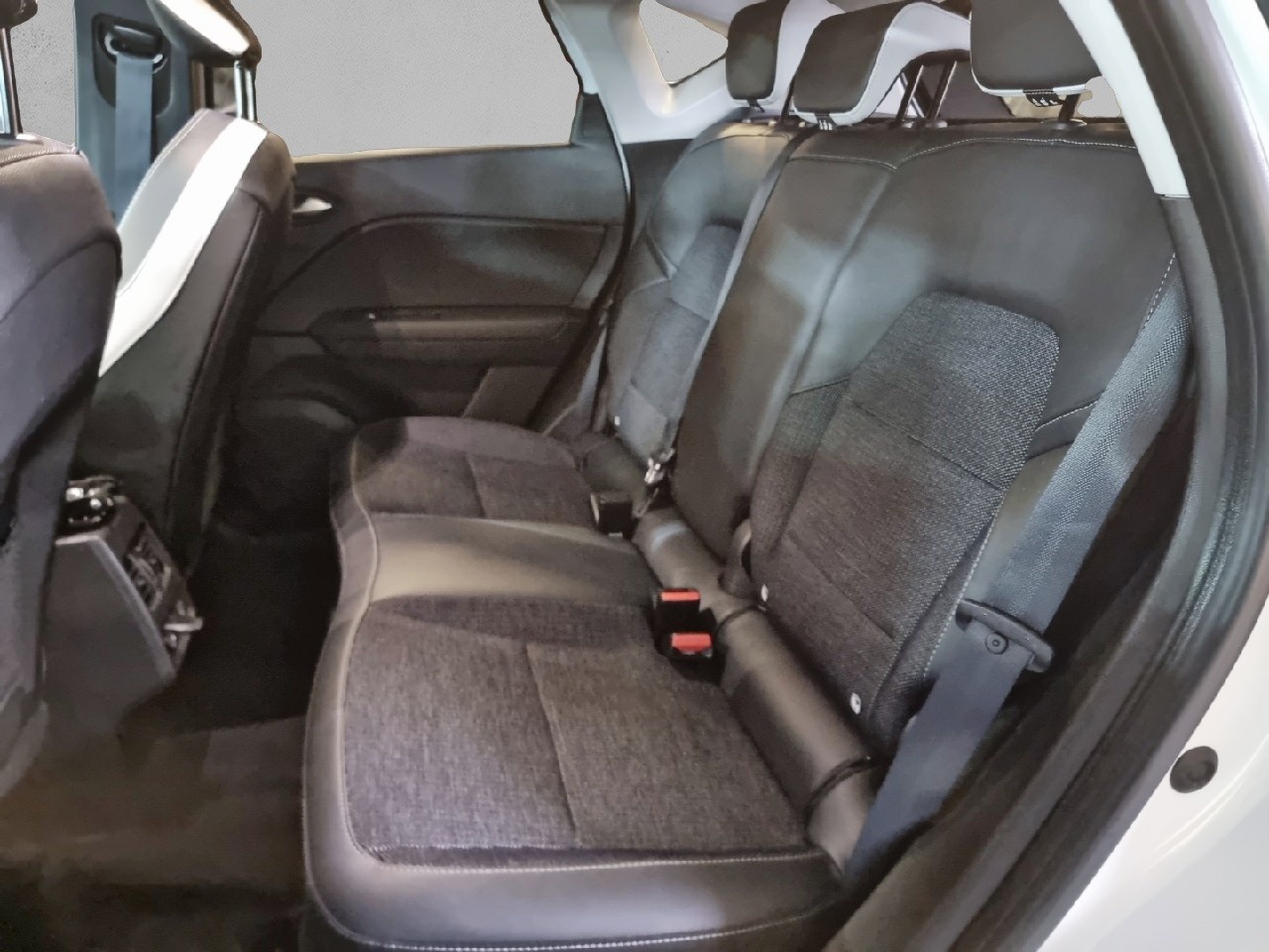 Renault Captur Techno Fast Track E-Tech híbrido 107 kW (145 CV) - 9