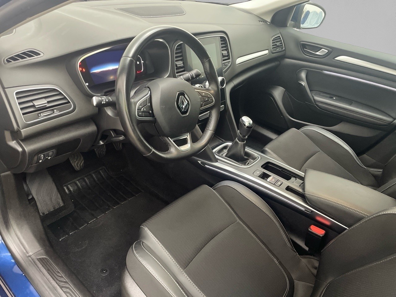 Renault Megane Zen Blue dCi 85 kW (115 CV) - 4