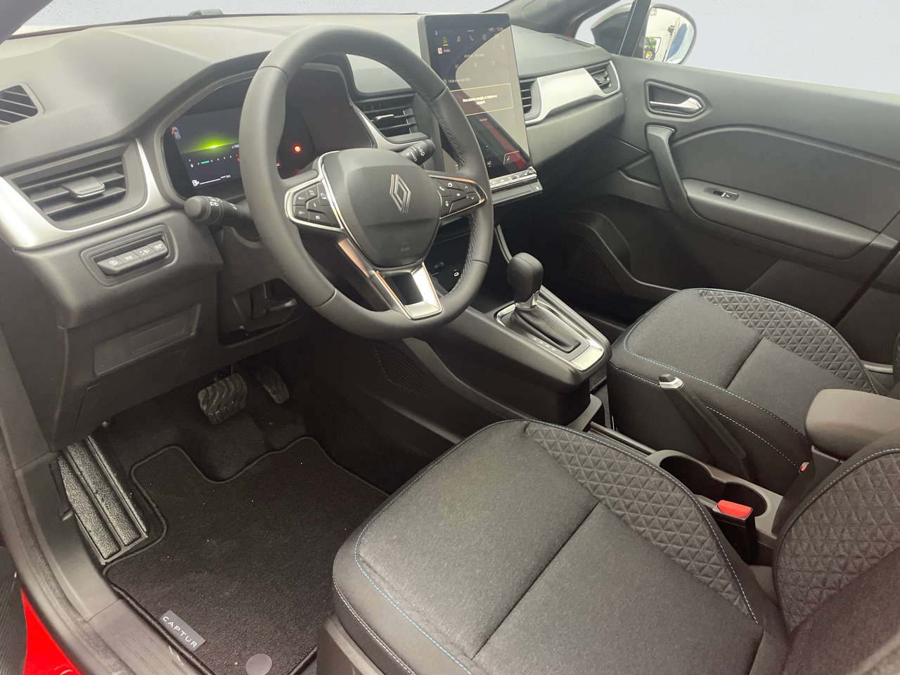 Renault Captur Evolution TCE 160 Mild Hybrid 118 kW (160 CV) EDC - 4