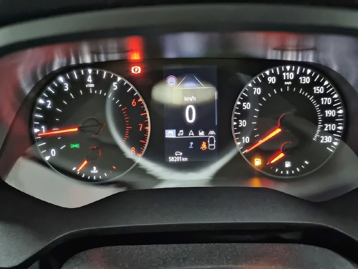 Renault Captur Intens TCe GLP 74 kW (100 CV) - 8 Renault Captur Intens TCe GLP 74 kW (100 CV) - 8