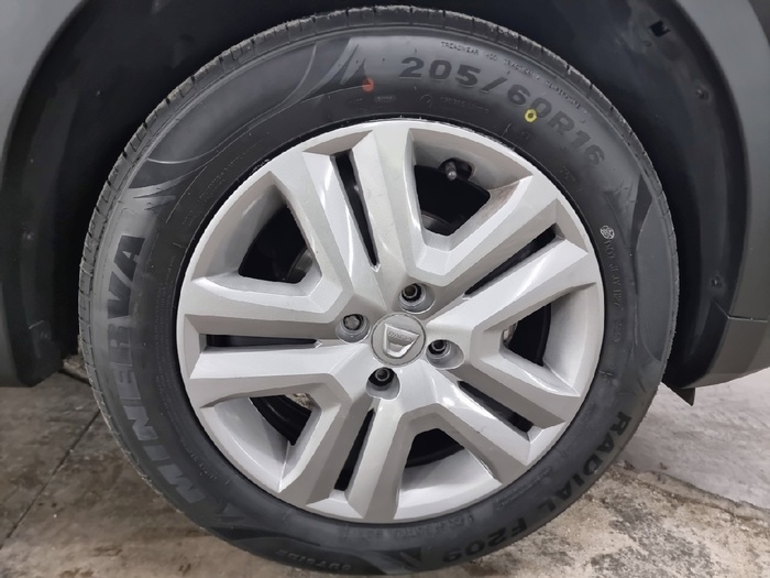 Dacia Sandero Stepway Comfort ECO-G 74 kW (100 CV) - 11 Dacia Sandero Stepway Comfort ECO-G 74 kW (100 CV) - 11