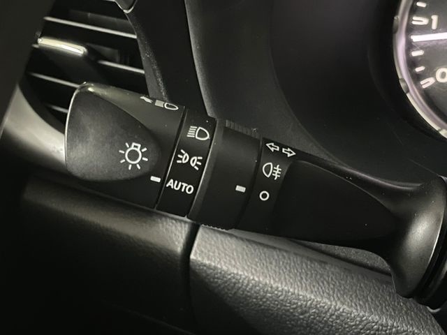 ToyotaHilux 2.4 D-4D DC GX Plus 110 kW (150 CV) Vehículo usado en Barcelona - 20