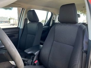 Toyota Hilux 2.4 D-4D DC GX Plus 110 kW (150 CV)