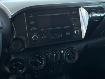 Toyota Hilux 2.4 D-4D DC GX Plus 110 kW (150 CV) Toyota Hilux 2.4 D-4D DC GX Plus 110 kW (150 CV)