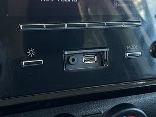 Toyota Hilux 2.4 D-4D DC GX Plus 110 kW (150 CV)