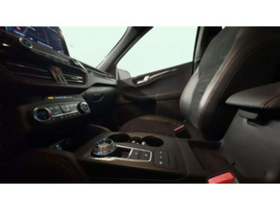 Ford Kuga 2.5 Duratec PHEV ST-Line X Auto 165 kW (225 CV) Ford Kuga 2.5 Duratec PHEV ST-Line X Auto 165 kW (225 CV)