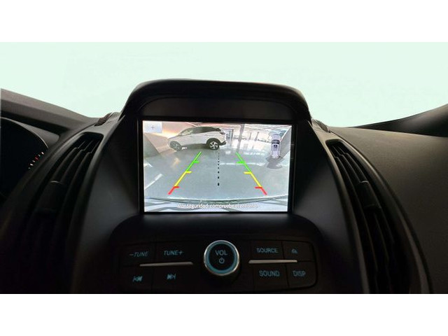 FordKuga 2.0 TDCI ST-LIne Limited Edition 4x2 110 kW (150 CV) Vehículo usado en Barcelona - 16