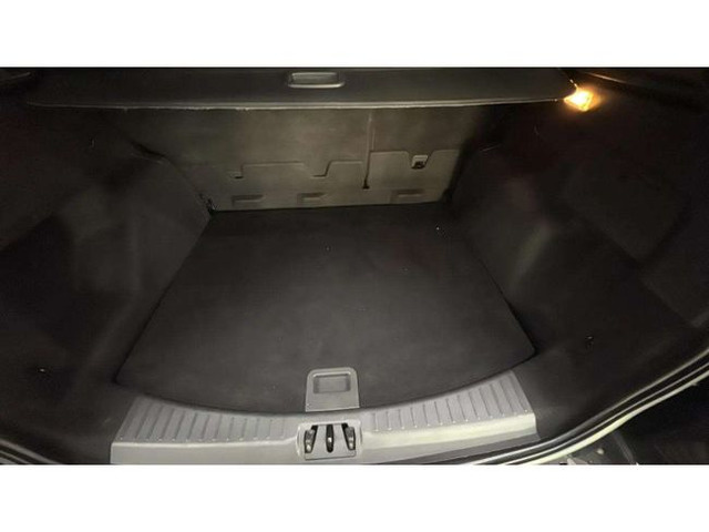 FordKuga 2.0 TDCI ST-LIne Limited Edition 4x2 110 kW (150 CV) Vehículo usado en Barcelona - 20