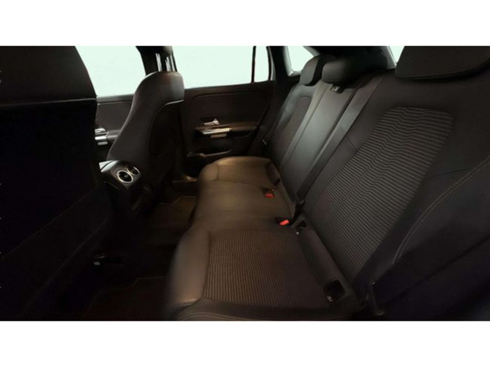 Mercedes-BenzGLA 200 D 110 kW (150 CV) Vehículo usado en Barcelona - 10 Mercedes-BenzGLA 200 D 110 kW (150 CV) Vehículo usado en Barcelona - 10