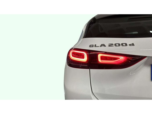 Mercedes-BenzGLA 200 D 110 kW (150 CV) Vehículo usado en Barcelona - 20