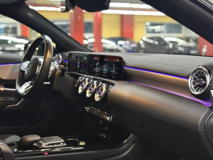 Mercedes-BenzCLA Shooting Brake CLA 200 120 kW (163 CV) Vehículo usado en Barcelona - 25 Mercedes-BenzCLA Shooting Brake CLA 200 120 kW (163 CV) Vehículo usado en Barcelona - 25