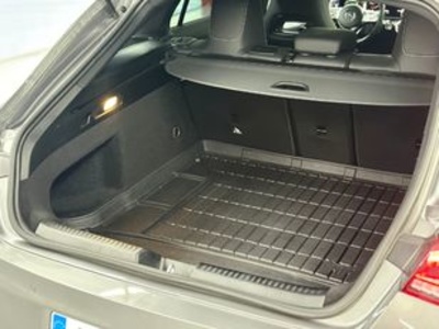 Mercedes-Benz CLA Shooting Brake CLA 200 120 kW (163 CV) Mercedes-Benz CLA Shooting Brake CLA 200 120 kW (163 CV)