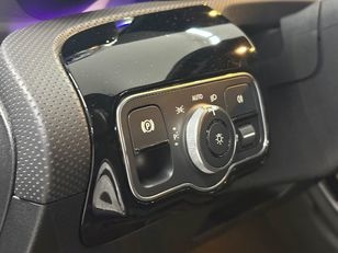 Mercedes-Benz CLA Shooting Brake CLA 200 120 kW (163 CV)