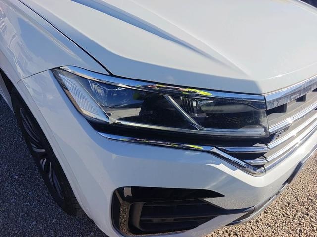 VolkswagenTouareg Premium 3.0 TDI 4Motion 170 kW (231 CV) Tiptronic Vehículo usado en Barcelona - 2