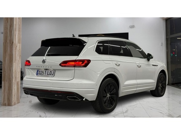 VolkswagenTouareg Premium 3.0 TDI 4Motion 170 kW (231 CV) Tiptronic Vehículo usado en Barcelona - 4 VolkswagenTouareg Premium 3.0 TDI 4Motion 170 kW (231 CV) Tiptronic Vehículo usado en Barcelona - 4