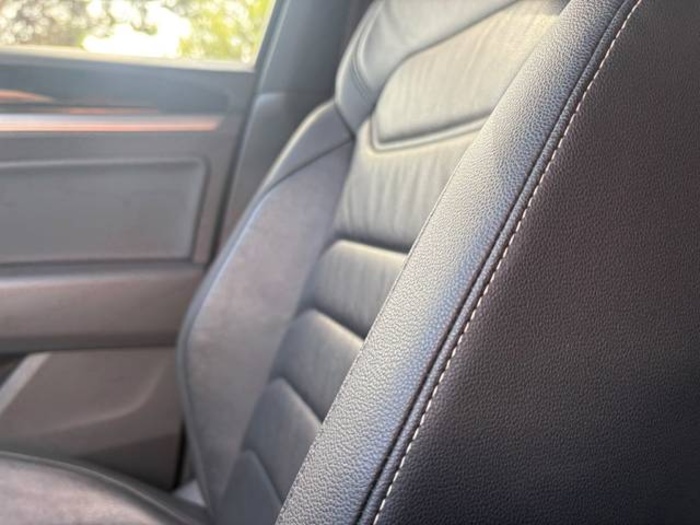VolkswagenTouareg Premium 3.0 TDI 4Motion 170 kW (231 CV) Tiptronic Vehículo usado en Barcelona - 39 VolkswagenTouareg Premium 3.0 TDI 4Motion 170 kW (231 CV) Tiptronic Vehículo usado en Barcelona - 39