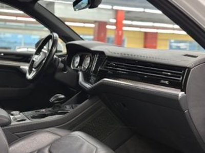 Volkswagen Touareg Premium 3.0 TDI 4Motion 170 kW (231 CV) Tiptronic Volkswagen Touareg Premium 3.0 TDI 4Motion 170 kW (231 CV) Tiptronic