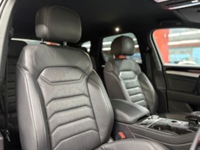 Volkswagen Touareg Premium 3.0 TDI 4Motion 170 kW (231 CV) Tiptronic Volkswagen Touareg Premium 3.0 TDI 4Motion 170 kW (231 CV) Tiptronic