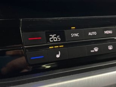 Volkswagen Touareg Premium 3.0 TDI 4Motion 170 kW (231 CV) Tiptronic Volkswagen Touareg Premium 3.0 TDI 4Motion 170 kW (231 CV) Tiptronic