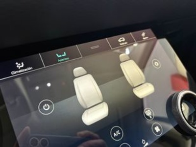 Land Rover Range Rover Evoque P200 MHEV S 4WD Auto 147 kW (200 CV) Land Rover Range Rover Evoque P200 MHEV S 4WD Auto 147 kW (200 CV)