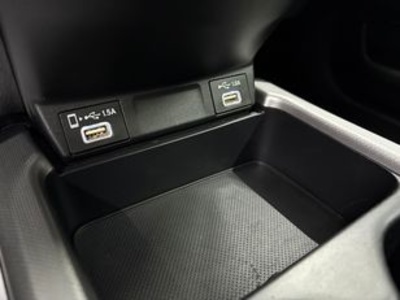 Honda CR-V 2.0 i-MMD Executive 4x4 135 kW (184 CV) Honda CR-V 2.0 i-MMD Executive 4x4 135 kW (184 CV)