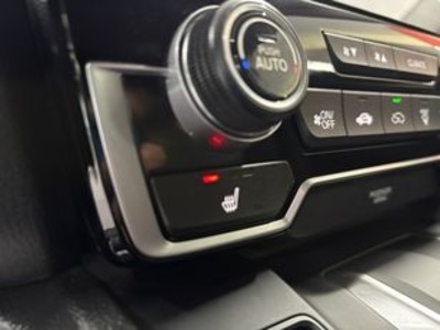 Honda CR-V 2.0 i-MMD Executive 4x4 135 kW (184 CV) Honda CR-V 2.0 i-MMD Executive 4x4 135 kW (184 CV)